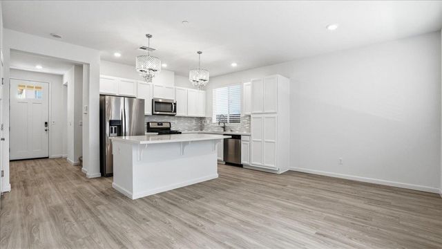 1437 Coral St, Lincoln, CA 95648