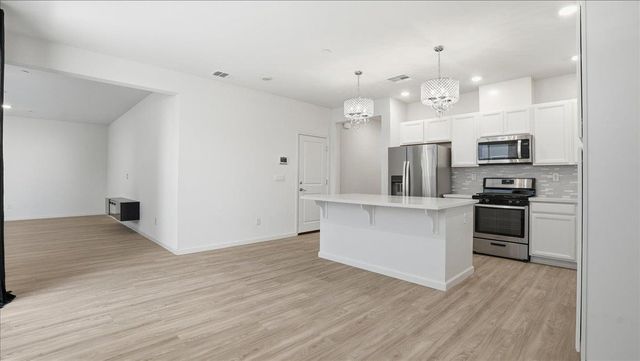 1437 Coral St, Lincoln, CA 95648