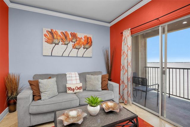 7039 Kingston Cove Ln 309, Willis, TX 77318