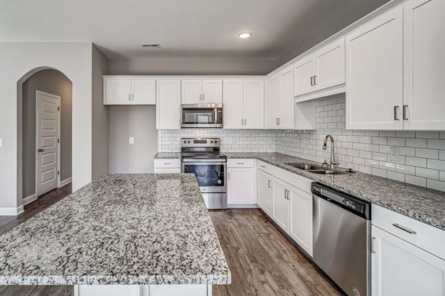 430 Bishop Blvd, Gallatin, TN 37066
