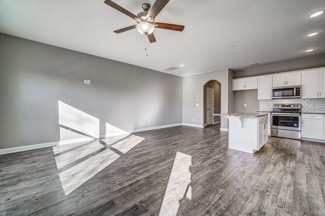 430 Bishop Blvd, Gallatin, TN 37066