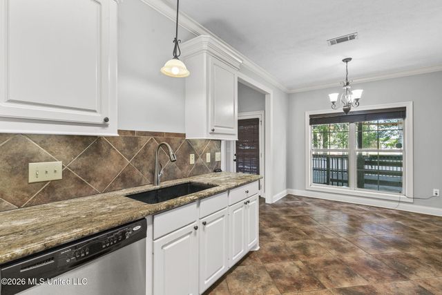 814 Windlass Cove, Brandon, MS 39047