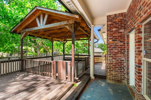 814 Windlass Cove, Brandon, MS 39047