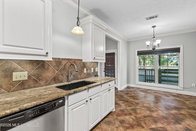 814 Windlass Cove, Brandon, MS 39047