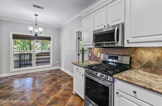 814 Windlass Cove, Brandon, MS 39047