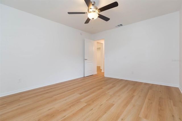 6625 FOXMOOR DRIVE, Zephyrhills, FL 33542