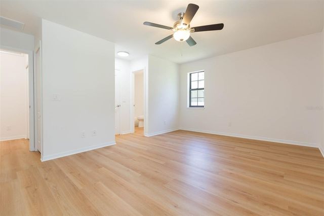 6625 FOXMOOR DRIVE, Zephyrhills, FL 33542