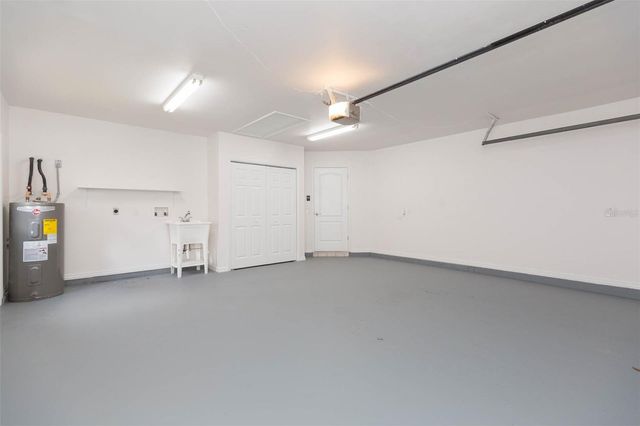 6625 FOXMOOR DRIVE, Zephyrhills, FL 33542