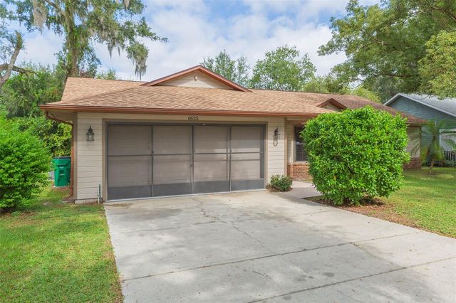 6625 FOXMOOR DRIVE, Zephyrhills, FL 33542