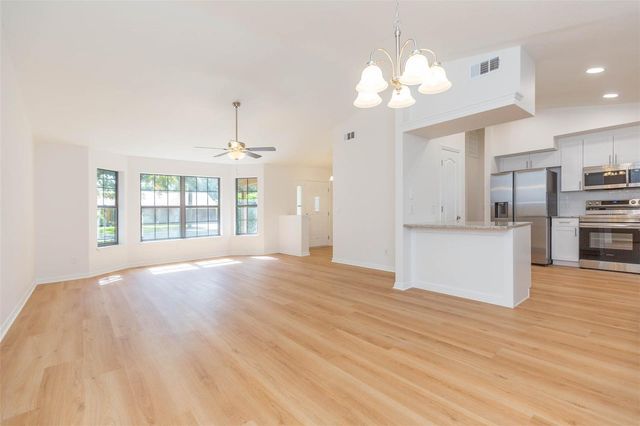 6625 FOXMOOR DRIVE, Zephyrhills, FL 33542