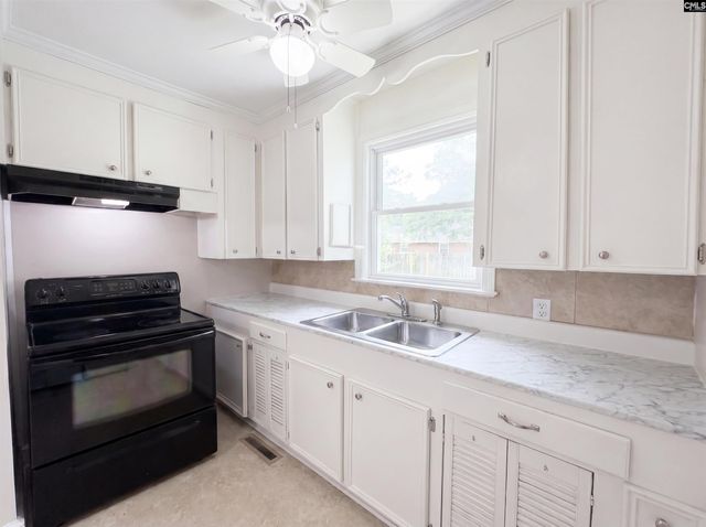 1558 Hazelwood Road, Columbia, SC 29209