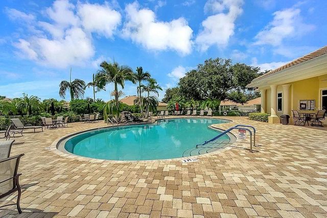 2771 WHISPERING PINE LANE, North Port, FL 34287