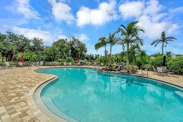 2771 WHISPERING PINE LANE, North Port, FL 34287