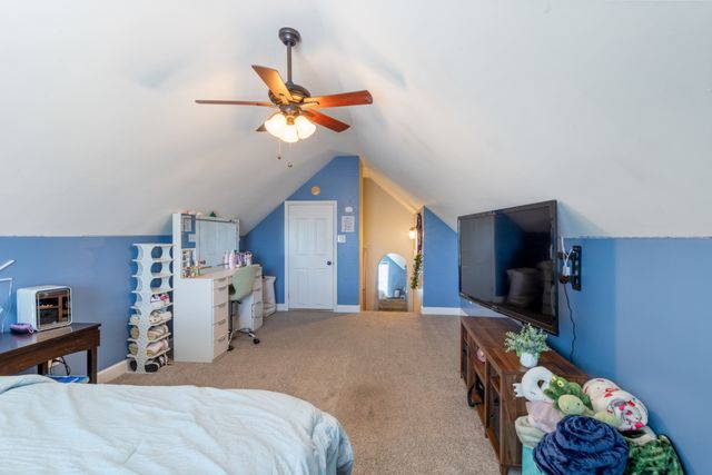 207 Coleman Dr, White Bluff, TN 37187