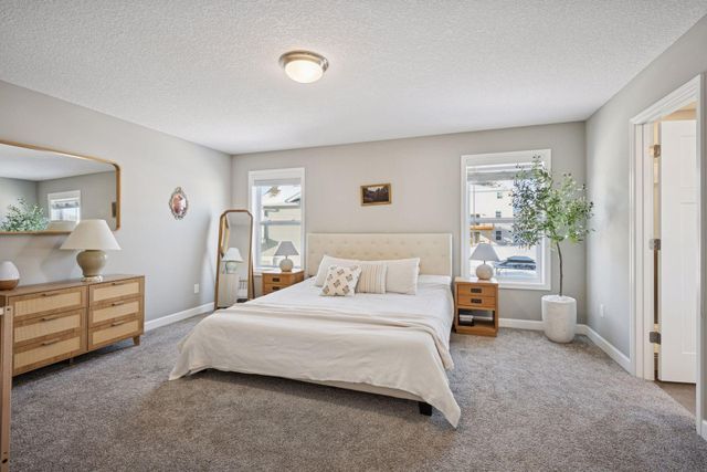 5016 Greenwood Avenue, Rockford, MN 55373