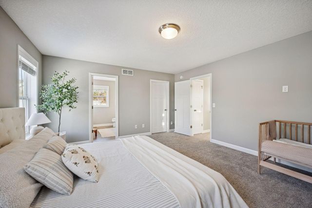 5016 Greenwood Avenue, Rockford, MN 55373