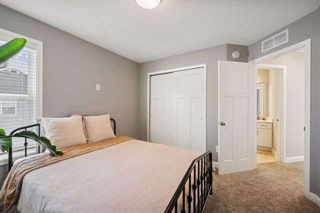 5016 Greenwood Avenue, Rockford, MN 55373