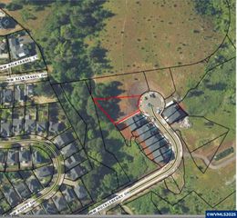 2751 NW Huckleberry Dr, Corvallis, OR 97330
