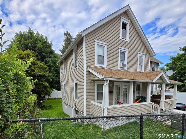 11 Windsor Place, Norwalk, CT 06854