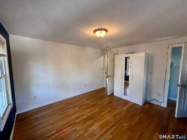 11 Windsor Place, Norwalk, CT 06854