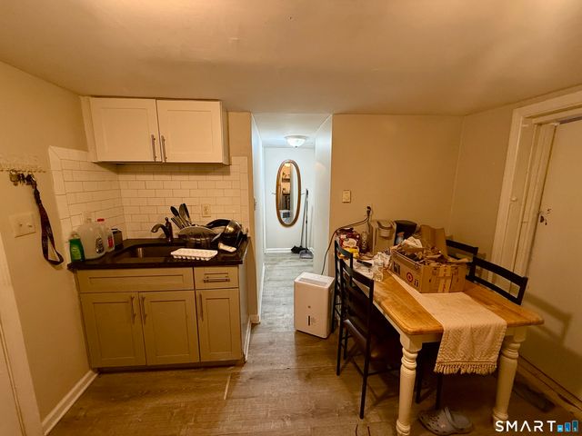 11 Windsor Place, Norwalk, CT 06854