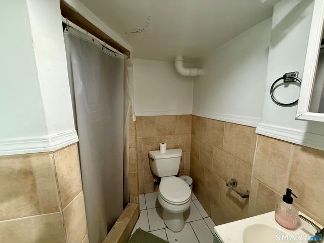 11 Windsor Place, Norwalk, CT 06854