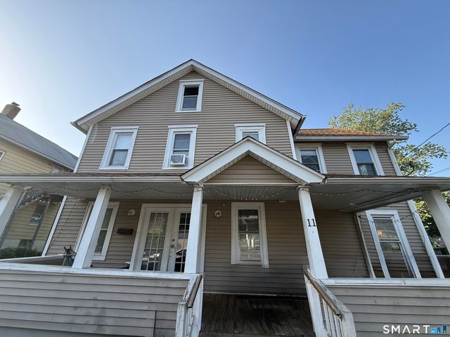 11 Windsor Place, Norwalk, CT 06854