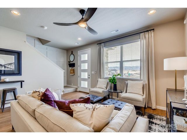 2787 Bear Springs Cir, Longmont, CO 80503