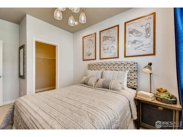 2787 Bear Springs Cir, Longmont, CO 80503