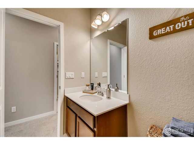 2787 Bear Springs Cir, Longmont, CO 80503