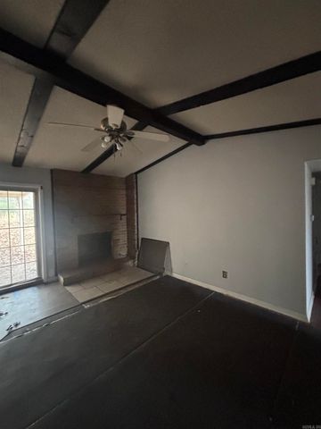 20 Fox Den Court, North Little Rock, AR 72118