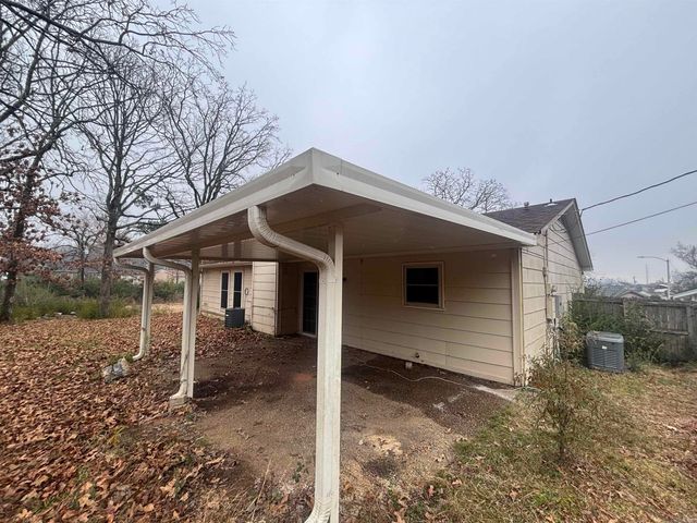 20 Fox Den Court, North Little Rock, AR 72118