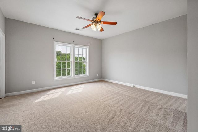 14406 FOWLERS MILL DR, Gainesville, VA 20155
