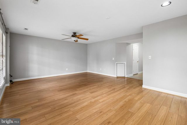 14406 FOWLERS MILL DR, Gainesville, VA 20155