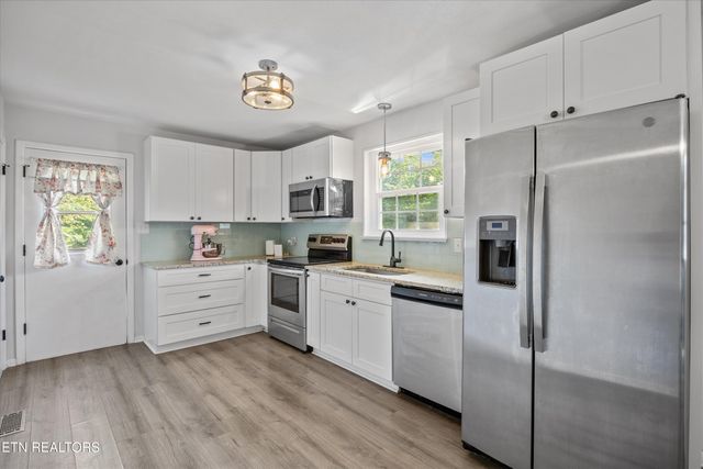 4420 Felty Drive, Knoxville, TN 37918