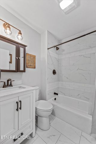 4420 Felty Drive, Knoxville, TN 37918