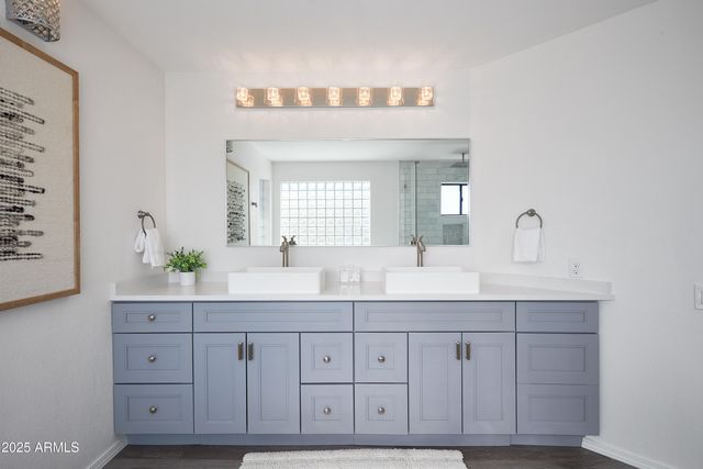 5921 E SANDRA Terrace, Scottsdale, AZ 85254