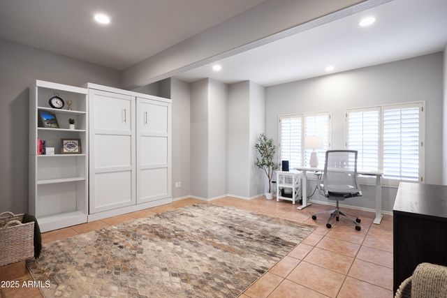 5921 E SANDRA Terrace, Scottsdale, AZ 85254