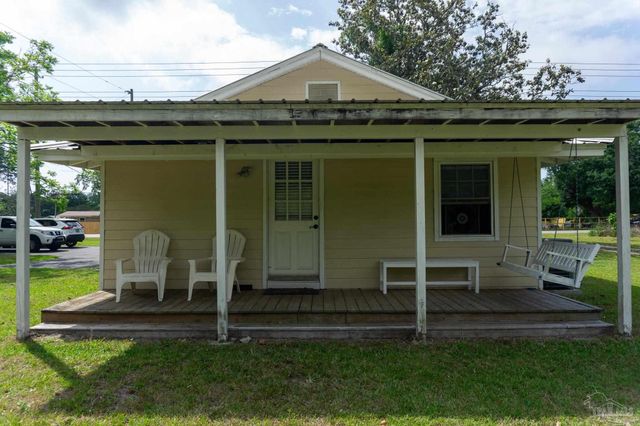 9030 Gulf Beach Hwy, Pensacola, FL 32507