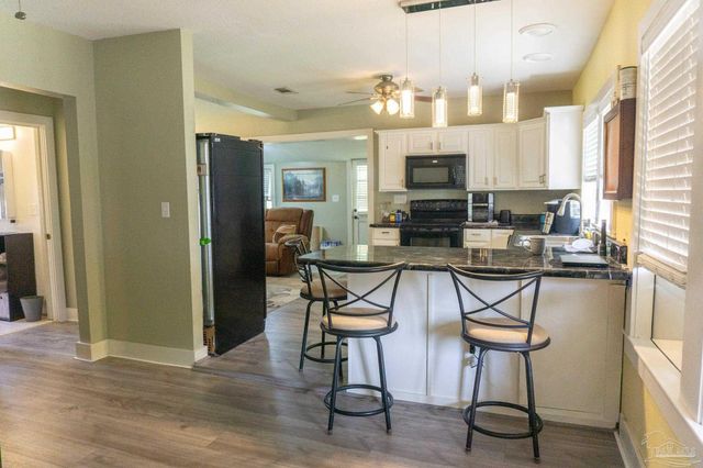 9030 Gulf Beach Hwy, Pensacola, FL 32507