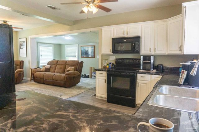 9030 Gulf Beach Hwy, Pensacola, FL 32507