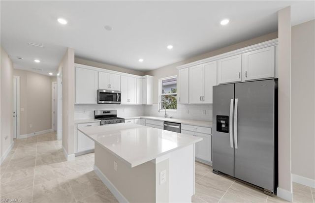 7148 Chapel Creek LN, North Fort Myers, FL 33917