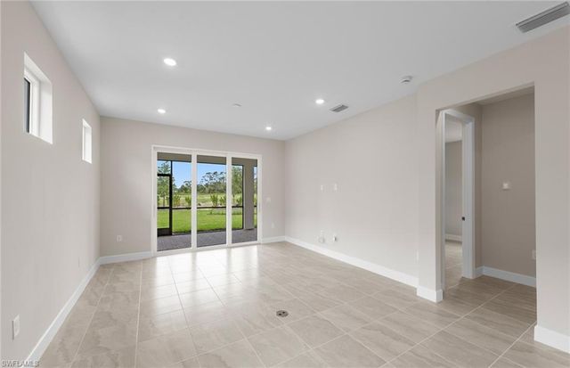 7148 Chapel Creek LN, North Fort Myers, FL 33917