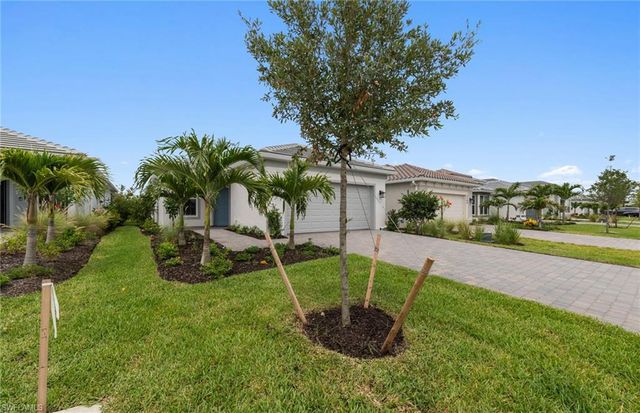 7148 Chapel Creek LN, North Fort Myers, FL 33917