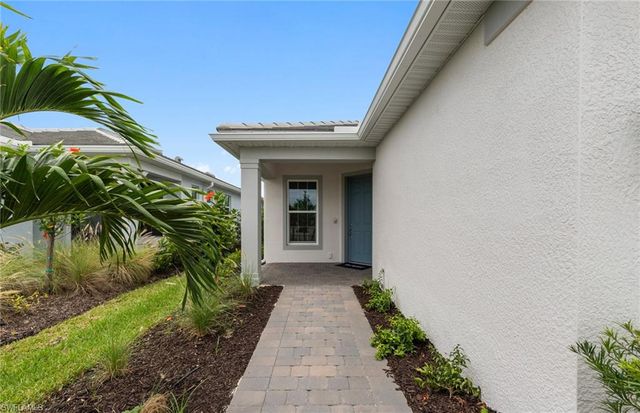 7148 Chapel Creek LN, North Fort Myers, FL 33917