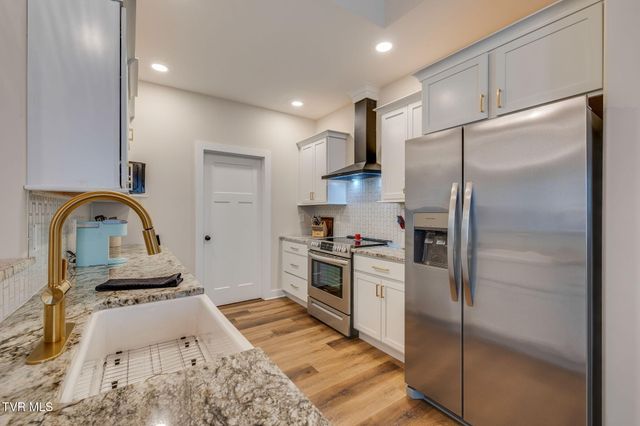 4724 Sterling Lane, Kingsport, TN 37664