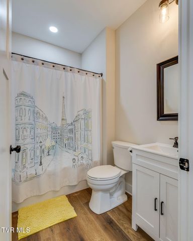 4724 Sterling Lane, Kingsport, TN 37664