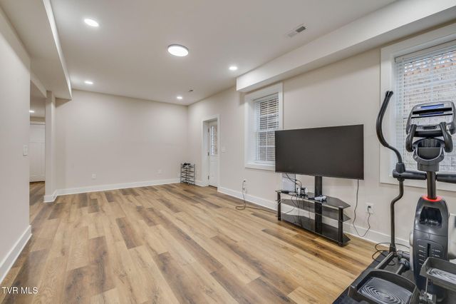 4724 Sterling Lane, Kingsport, TN 37664