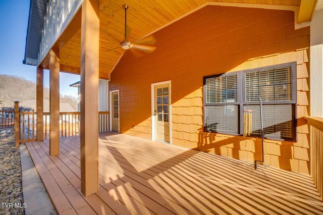 4724 Sterling Lane, Kingsport, TN 37664