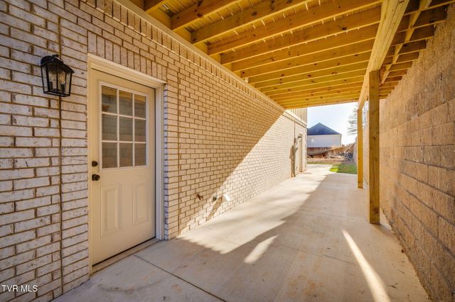 4724 Sterling Lane, Kingsport, TN 37664